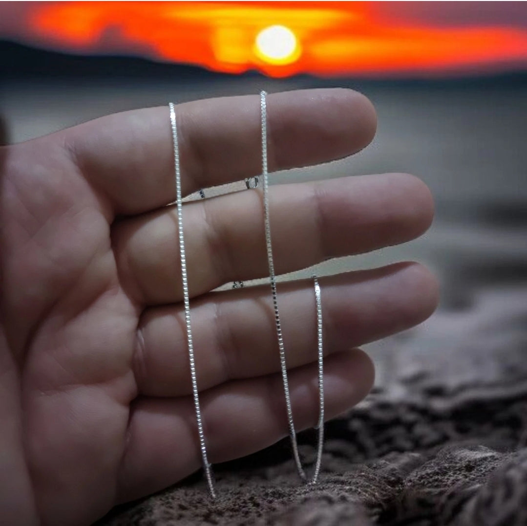 S925 Sterling Silver Chain Necklace 50cm Unisex Minimalist Jewelry Gift for Men & Women