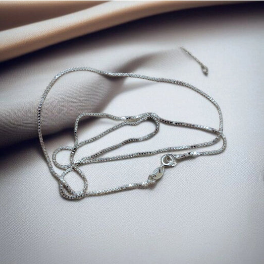 S925 Sterling Silver Chain Necklace 50cm Unisex Minimalist Jewelry Gift for Men & Women