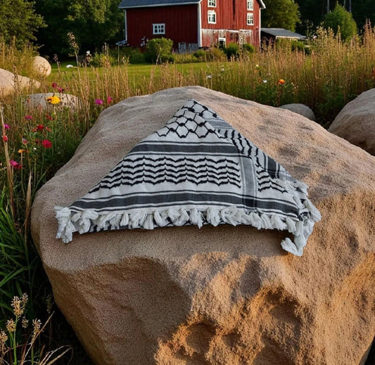 Traditional Black & White Keffiyeh Scarf Arabic Shemagh Head & Neck Wrap with Tassels for Men & Women